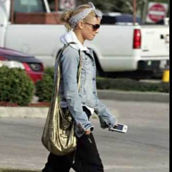 Vintage Abercrombie and fitch women’s distressed jean jacket - Picture 11 of 11